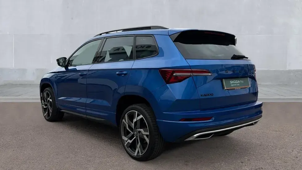 Used Skoda Karoq SportLine 150 HP (110 kW) 2025 Race blue SUV