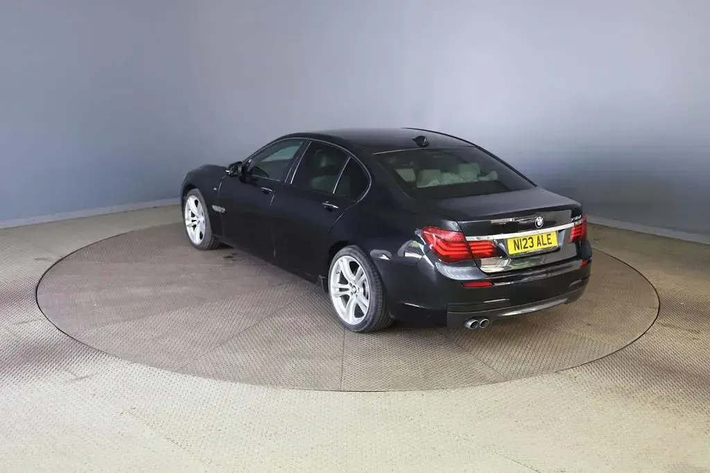 Used BMW 730 Exclusive 2015 Black Sedan