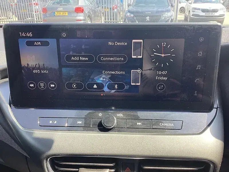 Used Nissan Juke Acenta Premium 114 HP (83 kW) 2025 Grey SUV