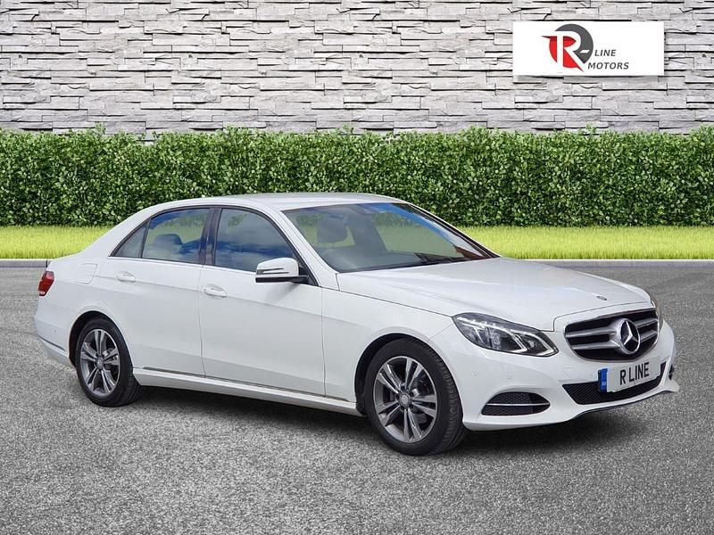 White Used 2016 Mercedes E220 SE Sedan | £6,995 (Fair price) - Image 1/3