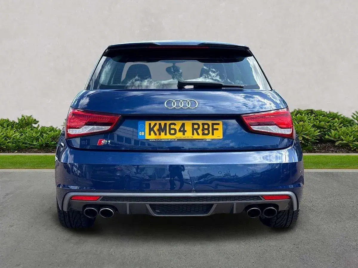 Usado Audi A1 Advanced 256 HP (188 kW) 2014 Azul Citadino