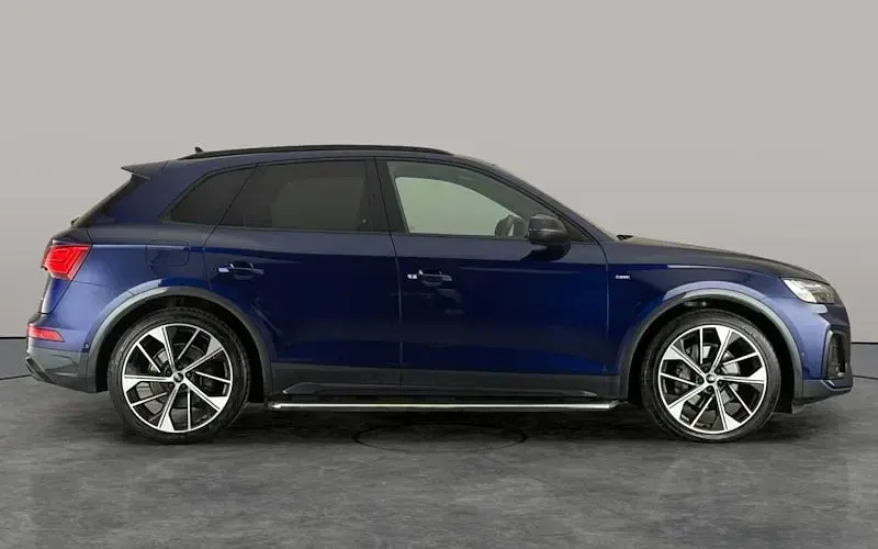 Used Audi Q5 Design 265 HP (194 kW) 2021 Blue SUV
