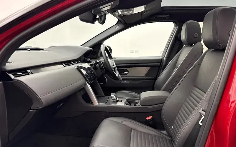Used Land Rover Discovery Sport HSE Dynamic 204 HP (150 kW) 2024 Red SUV