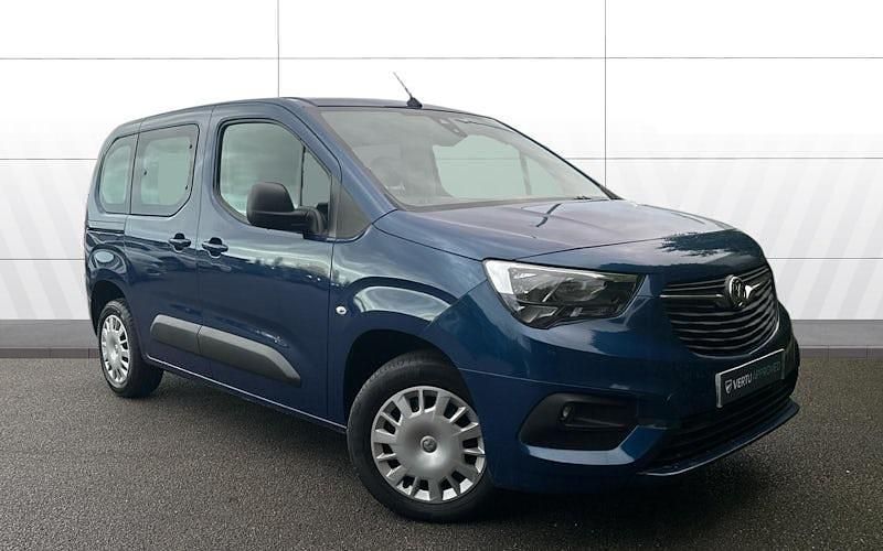 Used Vauxhall Combo Edition 102 HP (75 kW) 2022 Estate