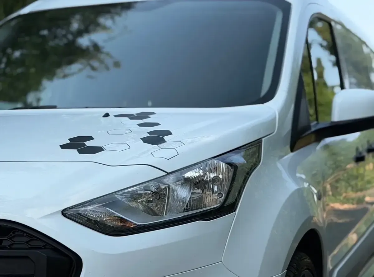 Used Ford Transit 100 HP (73 kW) 2019 White Van
