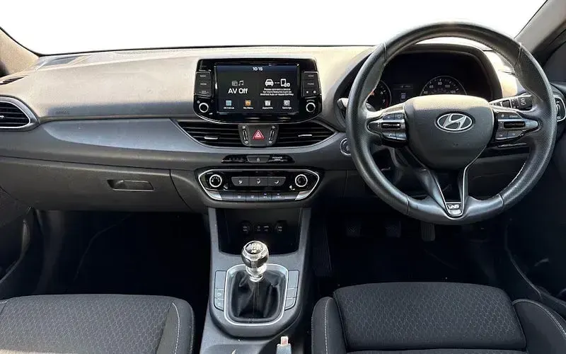 Used Hyundai i30 N Line 120 HP (88 kW) 2020 White Hatchback