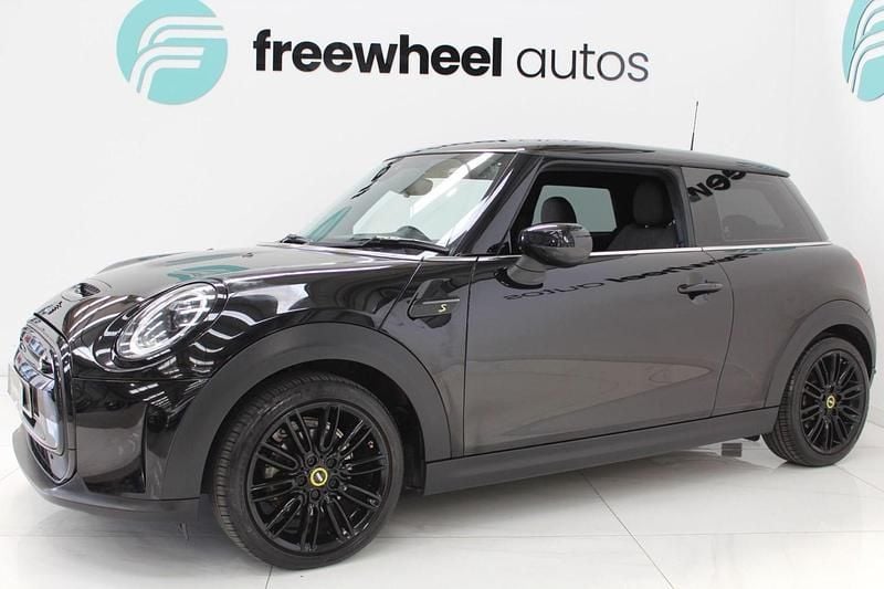 Used Mini Cooper S Hatch 135 kW (184 HP) 2021 Black Hatchback