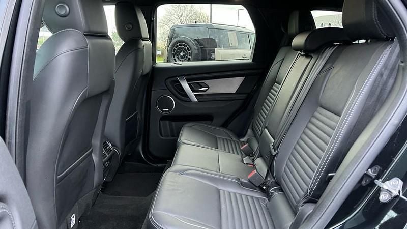 Used Land Rover Discovery Sport SE Dynamic 265 HP (194 kW) 2025 Black SUV