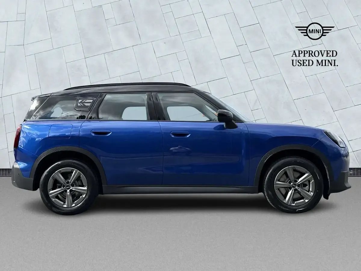 Used Mini Countryman Classic 170 HP (125 kW) 2026 Blue SUV