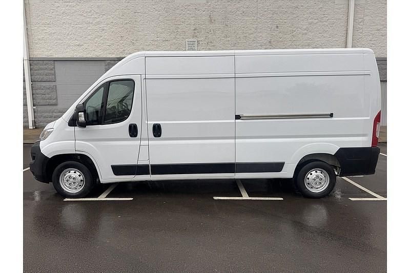 Używany Citroën Relay 2023 Biały Van