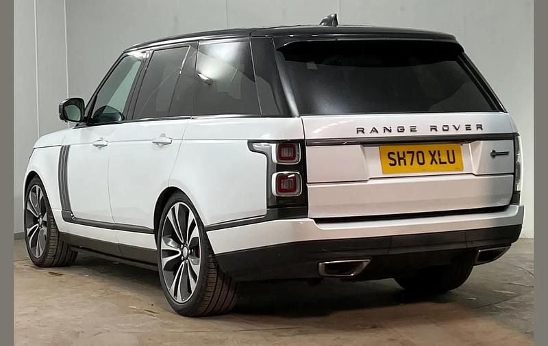 Used Land Rover Range Rover SVAutobiography Dynamic Black 557 HP (409 kW) 2020 White SUV