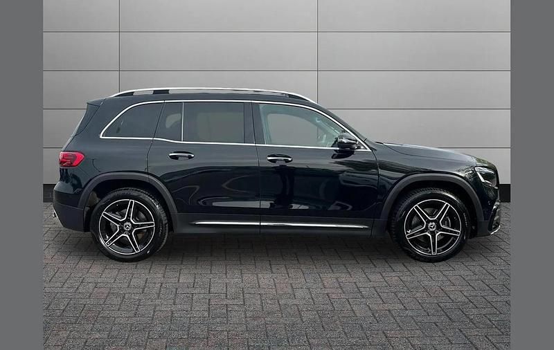 Used Mercedes GLB200 Executive 161 HP (118 kW) 2025 Black SUV