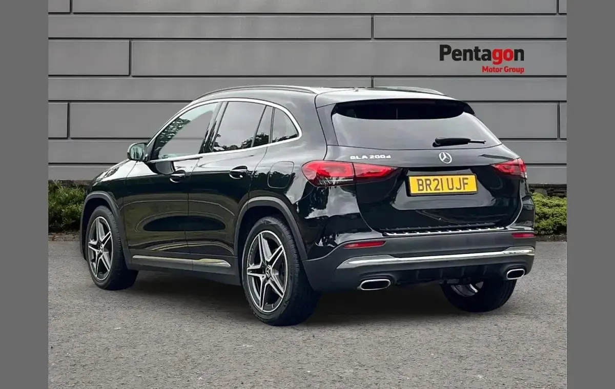 Used Mercedes GLA200 AMG line 150 HP (110 kW) 2021 Black SUV