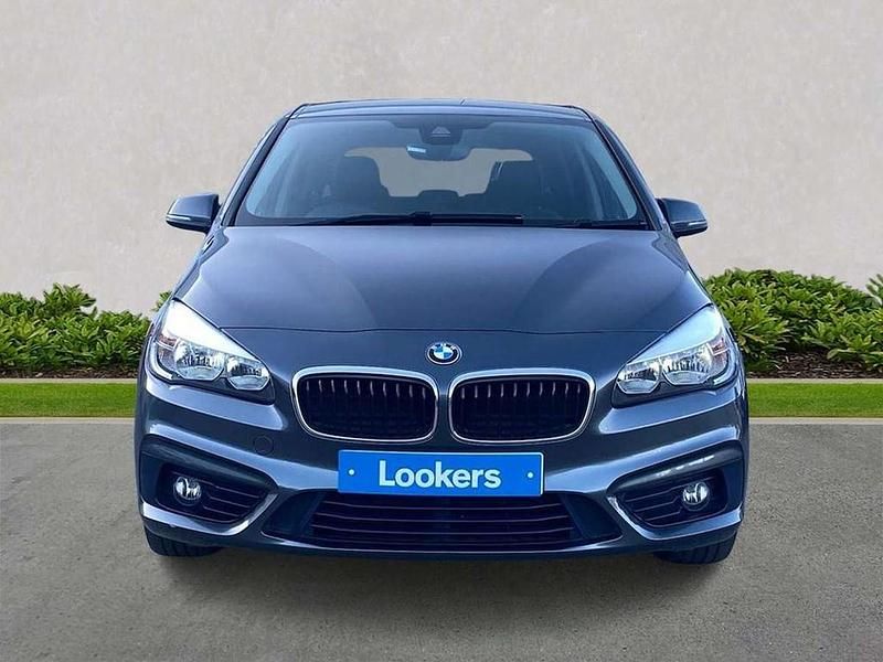 Usado BMW 216 Sport Line 116 CV (85 kW) 2017 Gris Utilitario