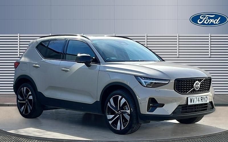 Usado Volvo XC40 Ultra 197 HP (144 kW) 2026 SUV