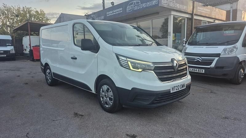 White Used 2022 Renault Trafic Business Van | £16,995 (Expensive) - Image 1/4