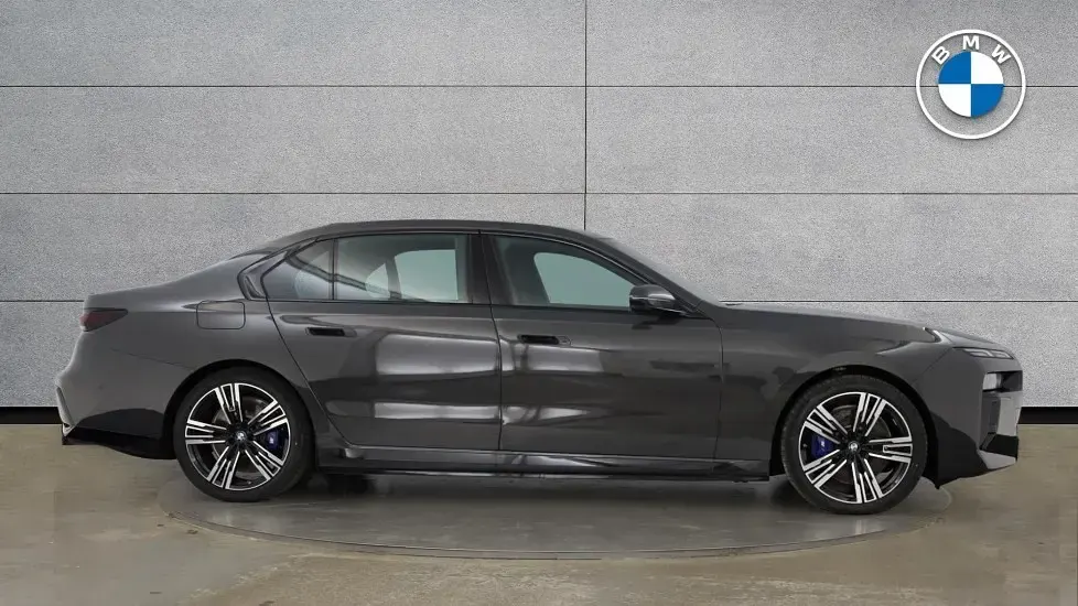 New BMW i7 M Sport 394 kW (537 HP) 2025 Grey Sedan