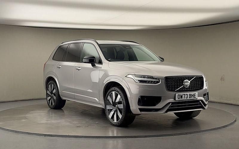 Silver dawn Used 2023 Volvo XC90 Plus SUV | £43,700 (Good price) - Image 1/4