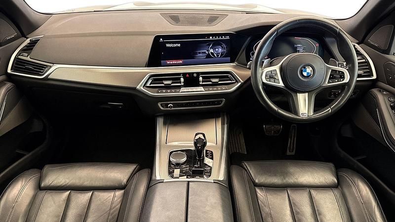 Used BMW X5 M Sport 261 HP (191 kW) 2019 White SUV