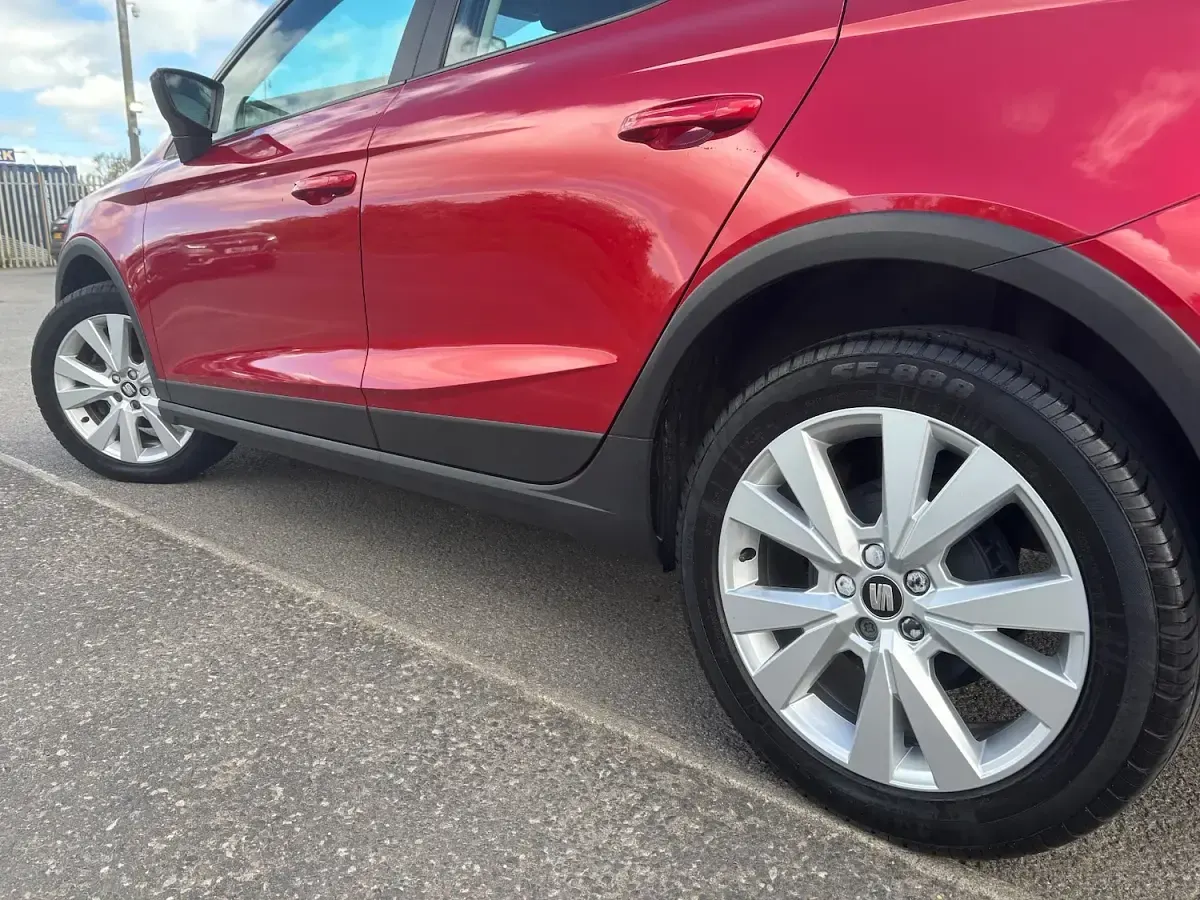 Used Seat Arona SE Technology 2020 Red SUV