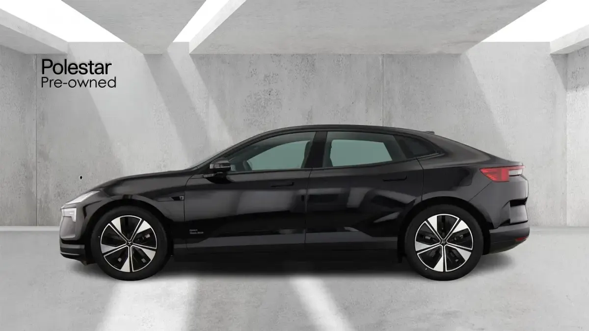 Usado Polestar 4 Long Range Single Motor 200 kW (272 CV) 2025 Negro SUV