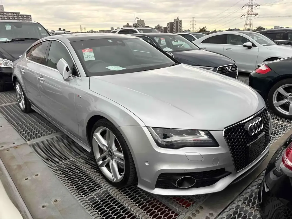 Usado Audi A7 2013 Prateado Citadino