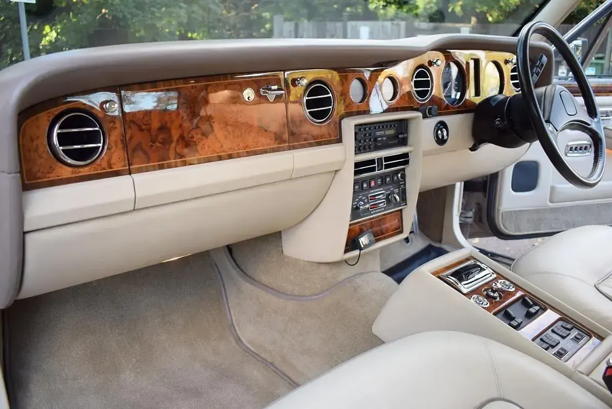 Used Rolls Royce Silver Spirit 1990 Gold Sedan