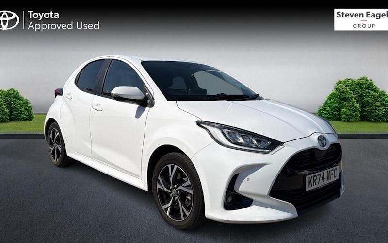 Usata Toyota Yaris Hybrid Design 116 CV (85 kW) 2026 Utilitaria