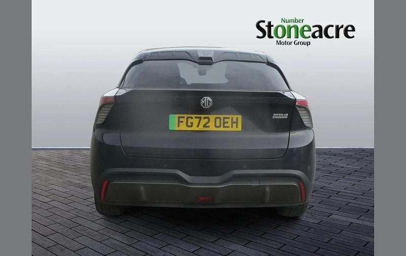 Used MG MG4 EV SE 125 kW (170 HP) 2022 Black Hatchback