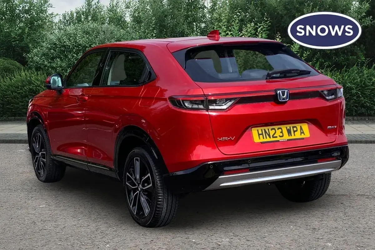 Usado Honda HR-V Advance 131 HP (96 kW) 2023 Vermelho SUV