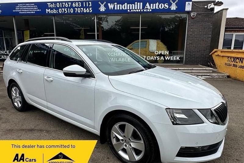 White Used 2020 Skoda Octavia SE Technology Estate | £11,450 (Fair price) - Image 1/1