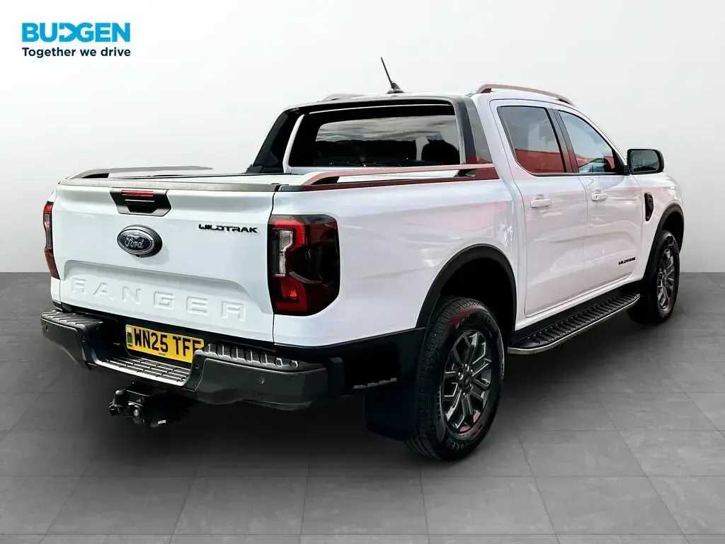 Used Ford Ranger Wildtrack 237 HP (174 kW) 2025 White Pickup
