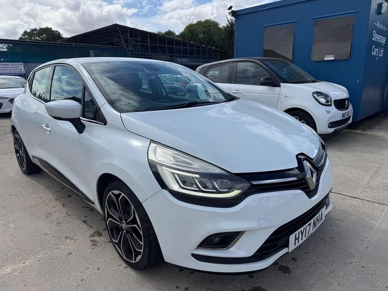 White Used 2017 Renault Clio IV Dynamique Hatchback | £7,295 (Fair price) - Image 1/4