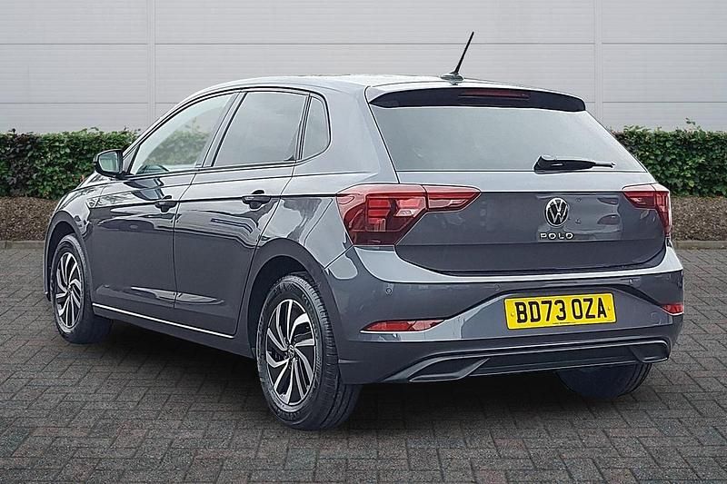 Used VW Polo Life 95 HP (69 kW) 2023 Grey Hatchback