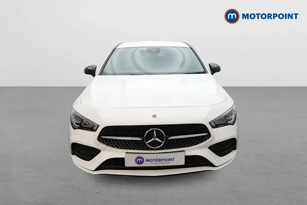 Used Mercedes CLA180 Executive 136 HP (100 kW) 2022 White Sedan