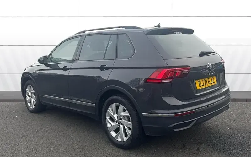Used VW Tiguan Life 150 HP (110 kW) 2023 SUV