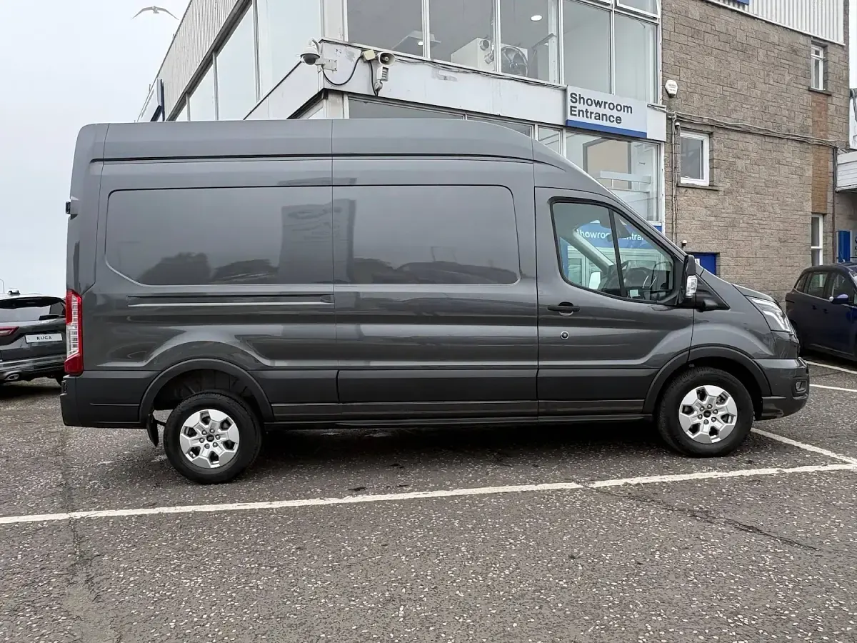 Used Ford Transit Limited 165 HP (121 kW) 2024 Grey Van