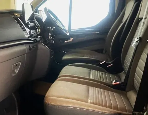 Used Ford Tourneo Custom Titanium 130 HP (95 kW) 2023 Black Van