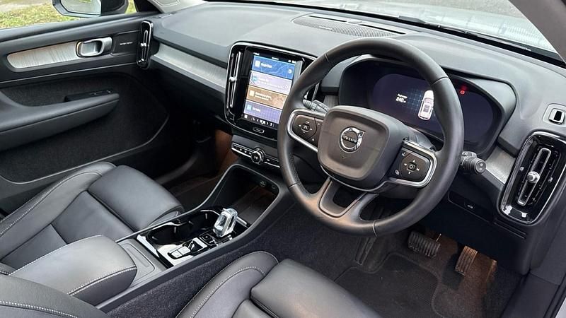 Used Volvo XC40 Ultra 2024 Silver SUV