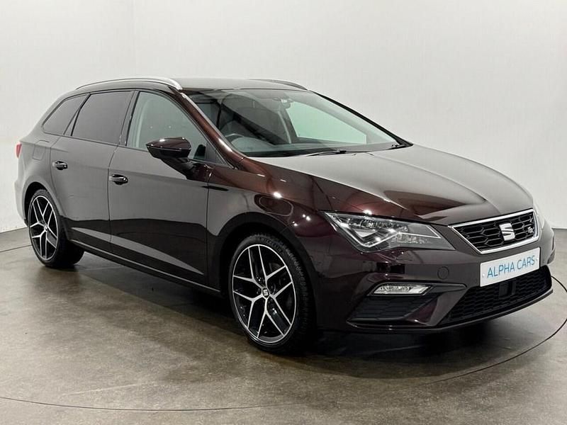 Purple Used 2018 Seat Leon ST FR Estate | £10,995 (Fair price) - Image 1/4