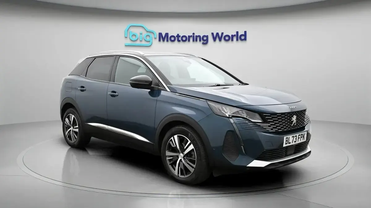 Used Peugeot 3008 Allure 131 HP (96 kW) 2023 SUV
