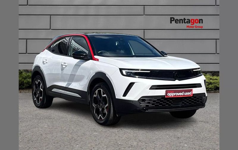 White Used 2021 Vauxhall Mokka SRi SUV | £14,048 (Fair price) - Image 1/4