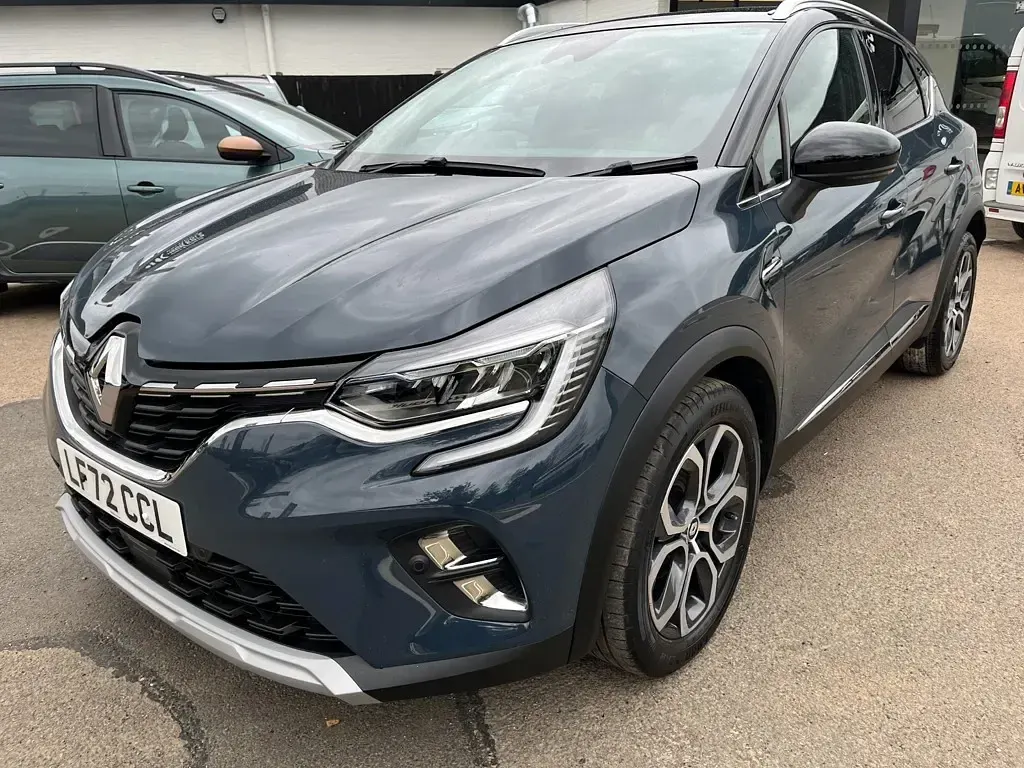 Used Renault Captur Techno 2023 Blue SUV