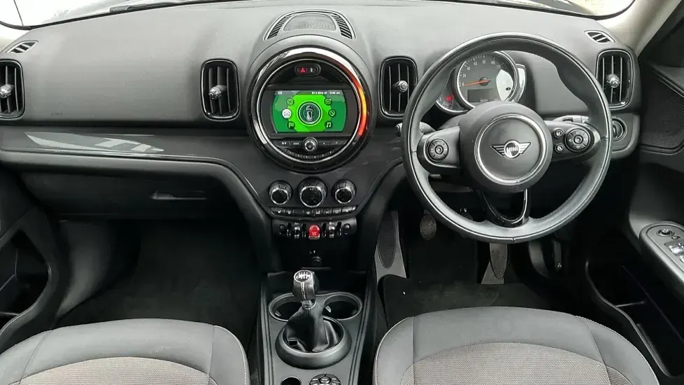 Used Mini Cooper Countryman Classic 134 HP (98 kW) 2020 Black SUV