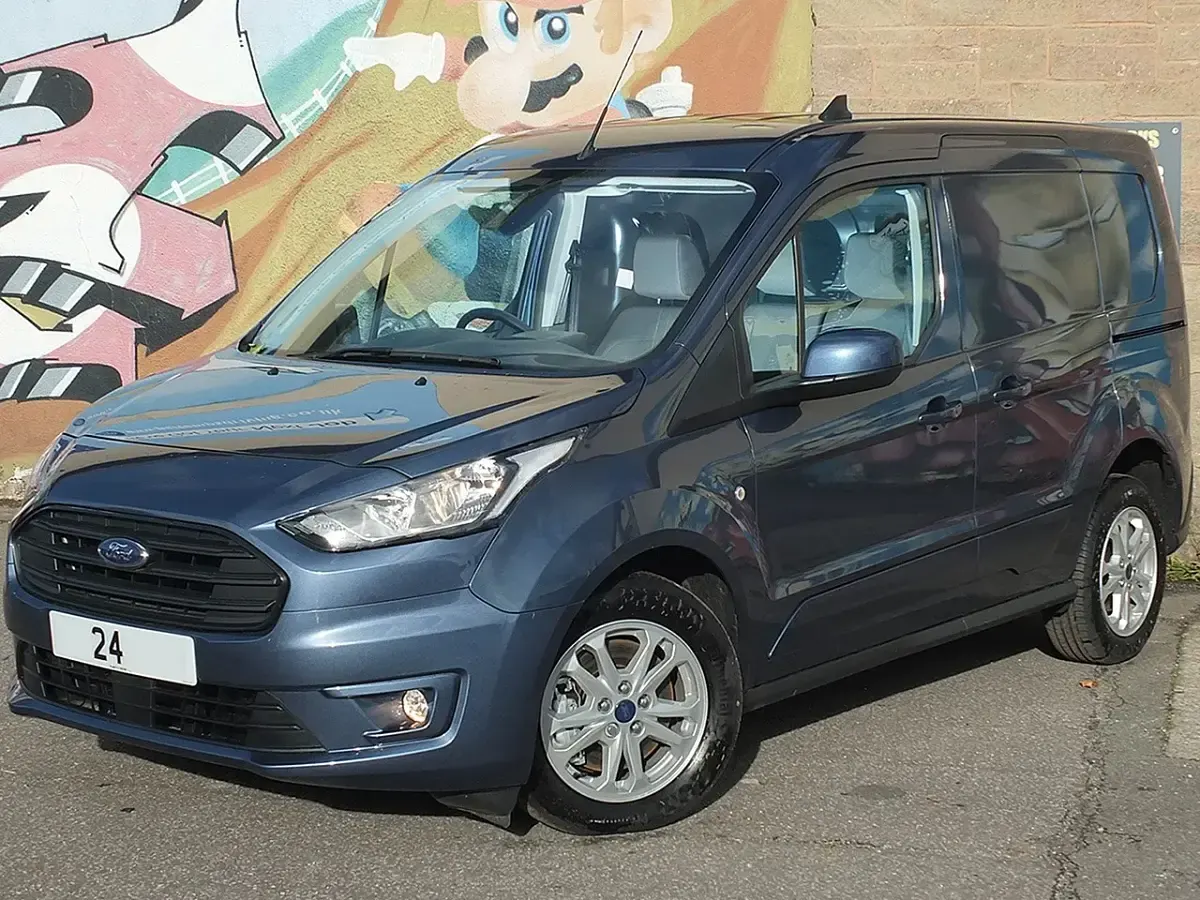 Used Ford Transit Connect Limited 100 HP (73 kW) 2024 Blue MPV