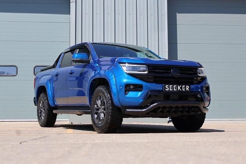 Begagnad VW Amarok Style 2023 Blå Pickup