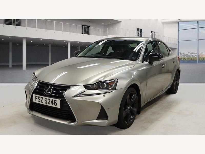 Used Lexus IS300h 223 HP (164 kW) 2020 Silver Sedan
