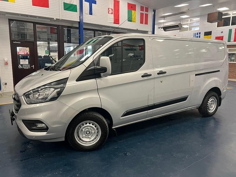 Used Ford Transit Custom Trend 130 HP (95 kW) 2019 Silver Van