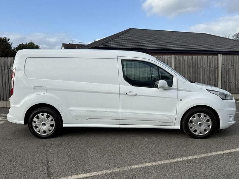 Used Ford Transit Connect Trend 100 HP (73 kW) 2019 White MPV