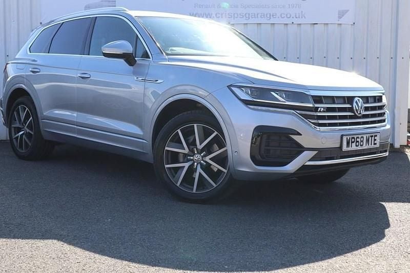 Silver Used 2018 VW Touareg R-line SUV | £22,495 (Fair price) - Image 1/1